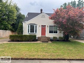 2226 Sprague Street, Royal Oak, MI 48067