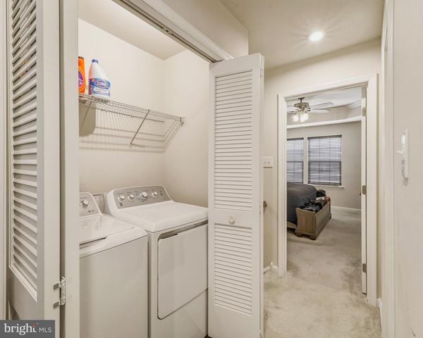 36 CONTINENTAL BLVD, Sicklerville, NJ 08081