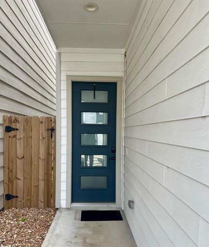 7713 Johanna Park Drive, Houston, TX 77055