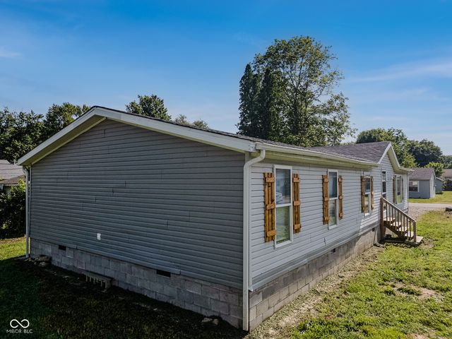 596 Glendale, Columbus, IN 47201