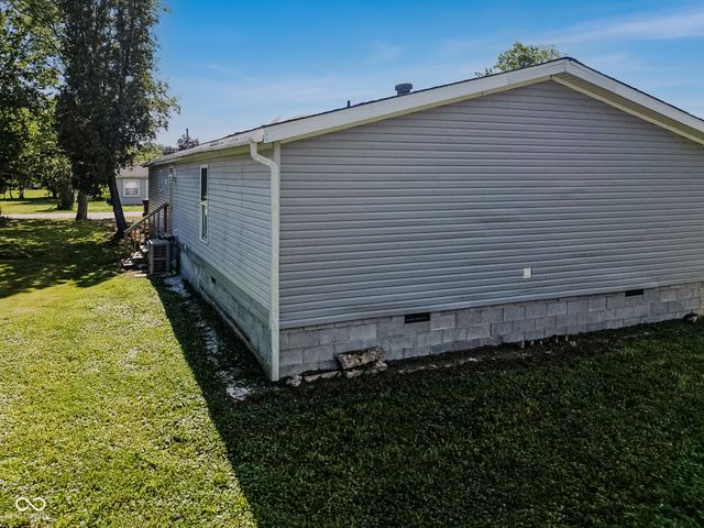 596 Glendale, Columbus, IN 47201