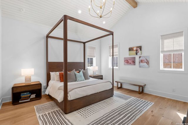 808 Canterbury Hill, San Antonio, TX 78209