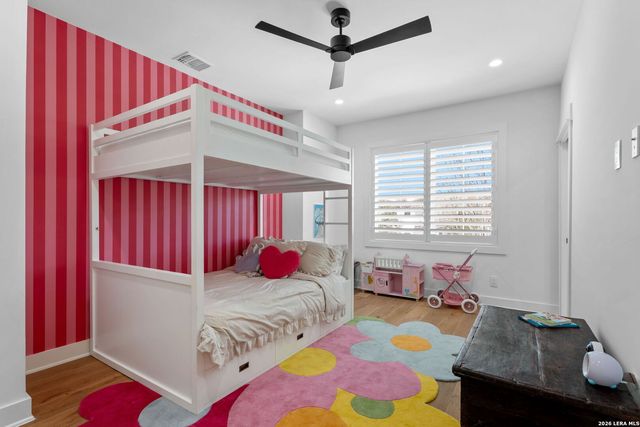 808 Canterbury Hill, San Antonio, TX 78209