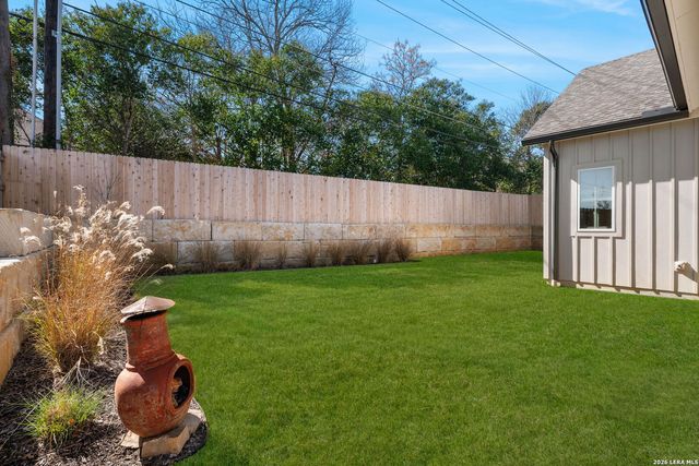 808 Canterbury Hill, San Antonio, TX 78209