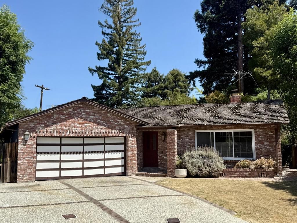 3102 Flowers Lane, Palo Alto, CA 94306