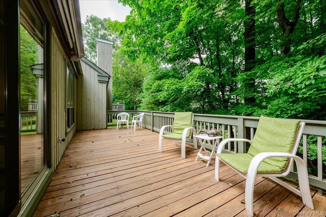 456 Heritage Hills B, Somers, NY 10589