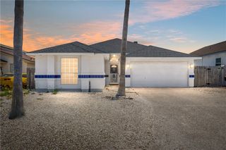 15306 Yardarm Ct, Corpus Christi, TX 78418