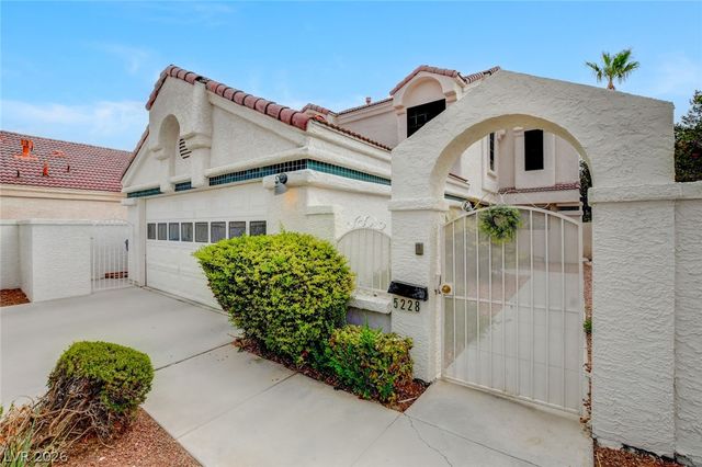 5228 Crooked Sky Circle, Las Vegas, NV 89149