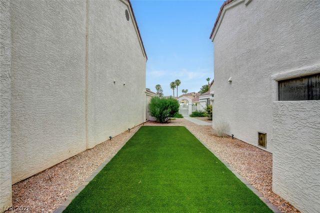 5228 Crooked Sky Circle, Las Vegas, NV 89149