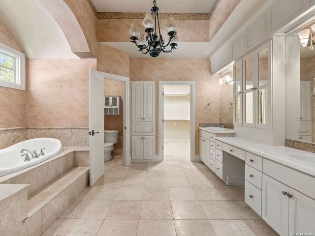 557 Apex Avenue, New Braunfels, TX 78132