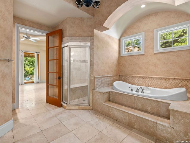 557 Apex Avenue, New Braunfels, TX 78132