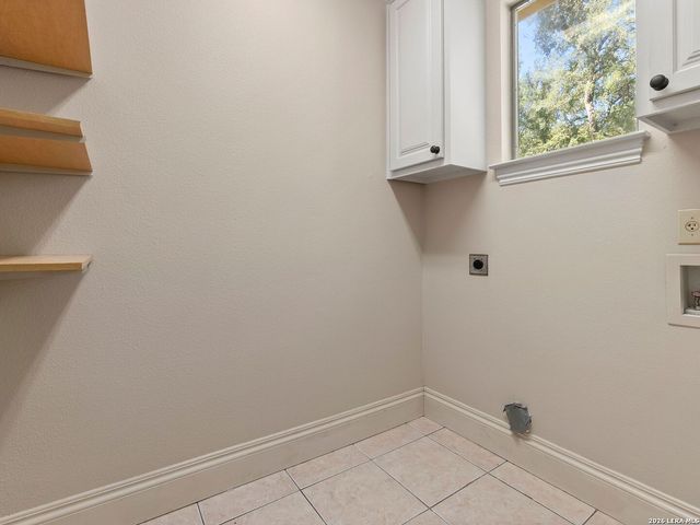 557 Apex Avenue, New Braunfels, TX 78132