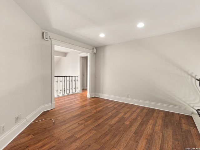 557 Apex Avenue, New Braunfels, TX 78132
