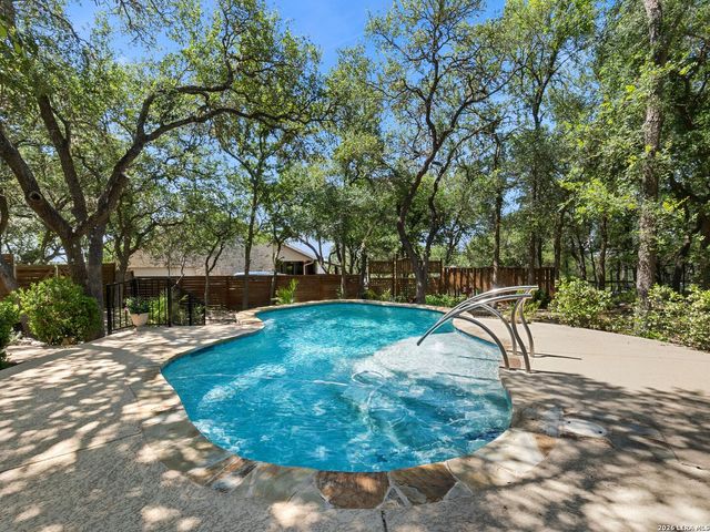 557 Apex Avenue, New Braunfels, TX 78132