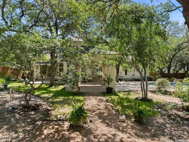 557 Apex Avenue, New Braunfels, TX 78132
