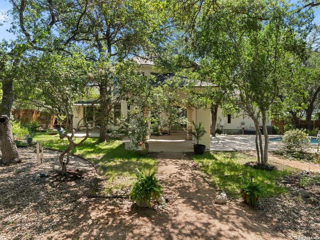 557 Apex Avenue, New Braunfels, TX 78132