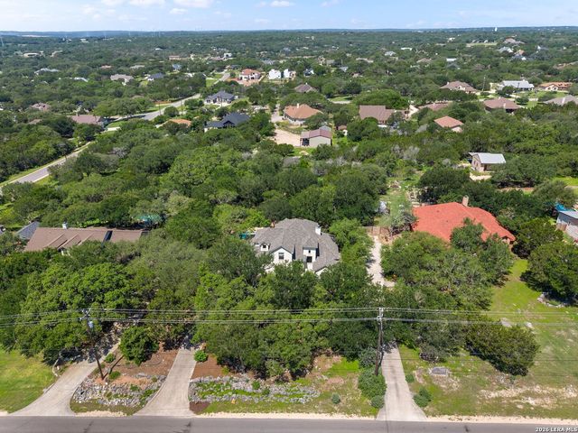 557 Apex Avenue, New Braunfels, TX 78132