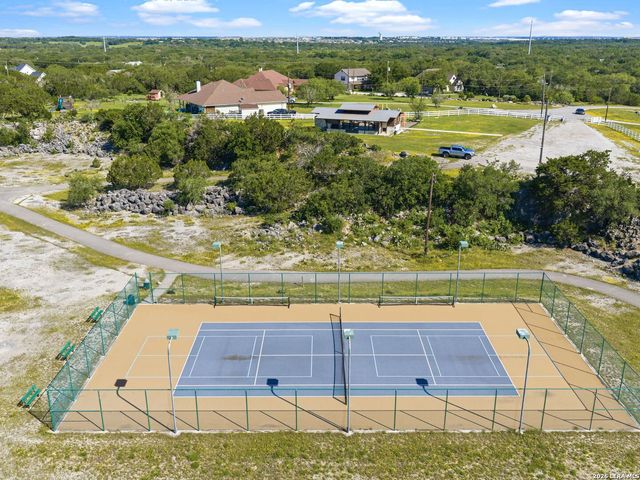 557 Apex Avenue, New Braunfels, TX 78132