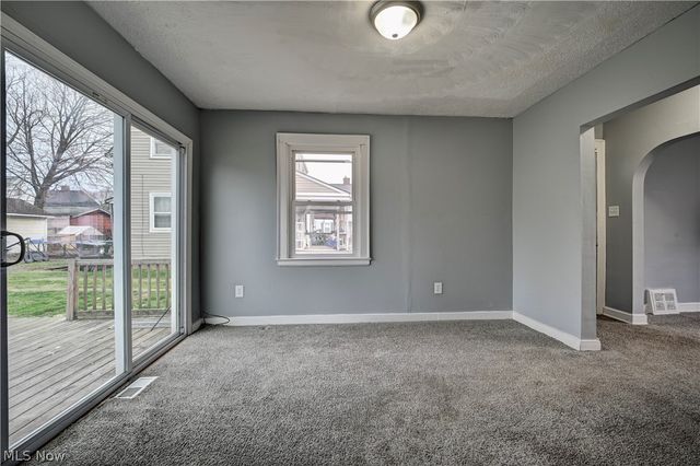 1379 Maryland Avenue SW, Canton, OH 44710