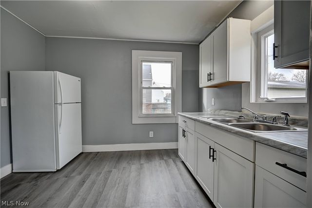 1379 Maryland Avenue SW, Canton, OH 44710