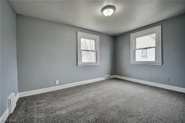 1379 Maryland Avenue SW, Canton, OH 44710