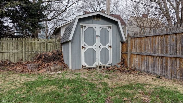 1379 Maryland Avenue SW, Canton, OH 44710