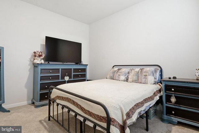 4301 BRENT DR, Spring Grove, PA 17362