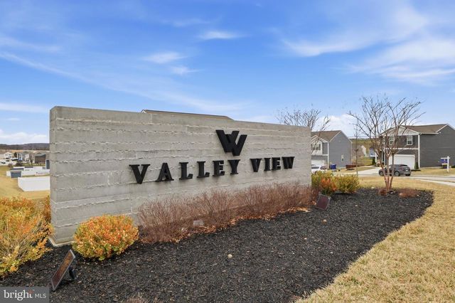 4301 BRENT DR, Spring Grove, PA 17362