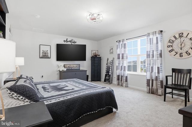 4301 BRENT DR, Spring Grove, PA 17362