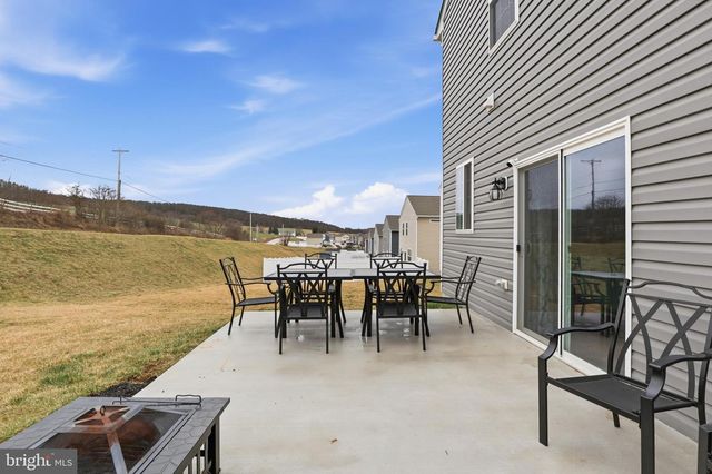 4301 BRENT DR, Spring Grove, PA 17362