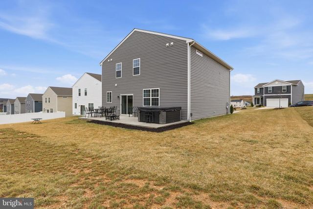 4301 BRENT DR, Spring Grove, PA 17362