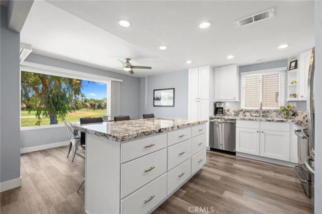 41488 Inverness, Palm Desert, CA 92211