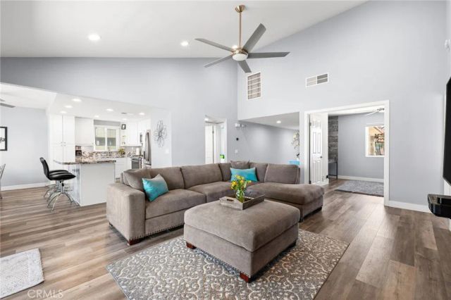 41488 Inverness, Palm Desert, CA 92211