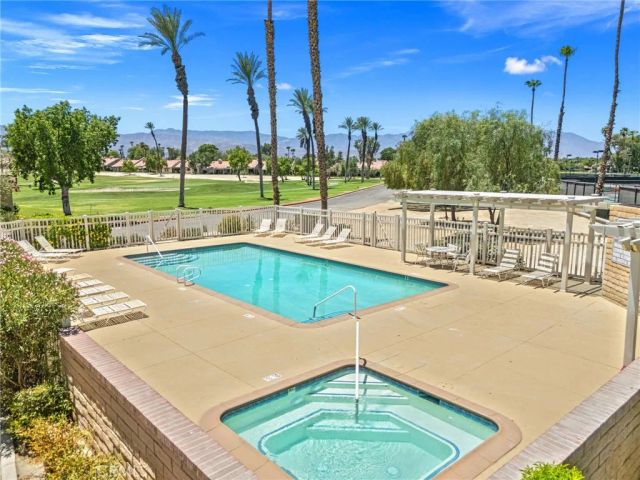 41488 Inverness, Palm Desert, CA 92211