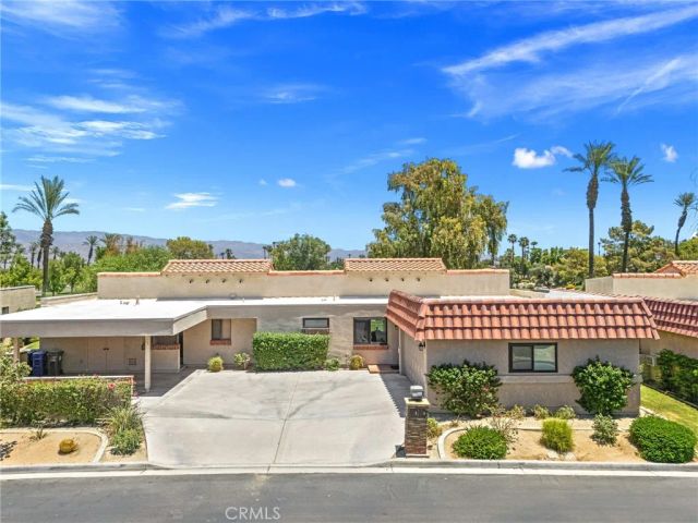 41488 Inverness, Palm Desert, CA 92211