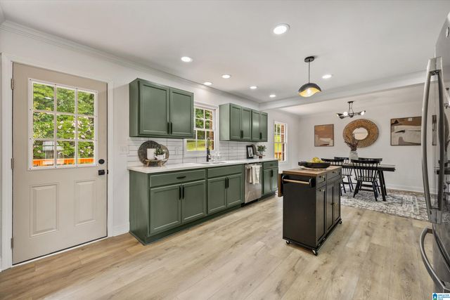 914 BRENTWOOD COURT, Cullman, AL 35055