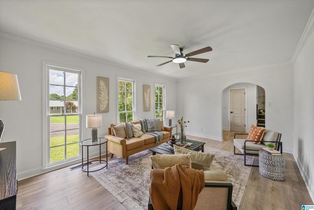 914 BRENTWOOD COURT, Cullman, AL 35055
