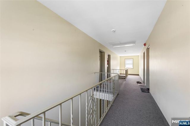 35 Knox Terrace 2C, Wayne, NJ 07470