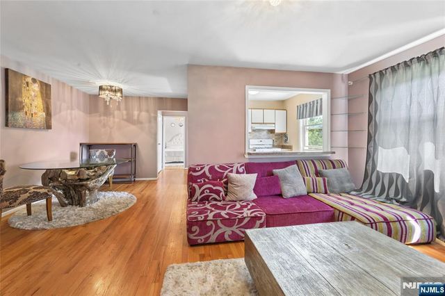 35 Knox Terrace 2C, Wayne, NJ 07470