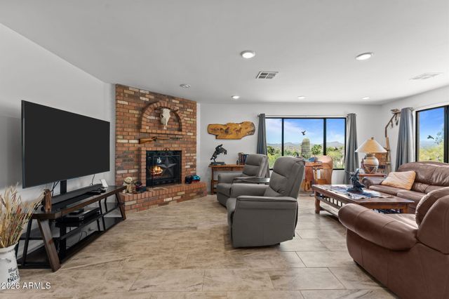1455 N LAZY FOX Road, Wickenburg, AZ 85390