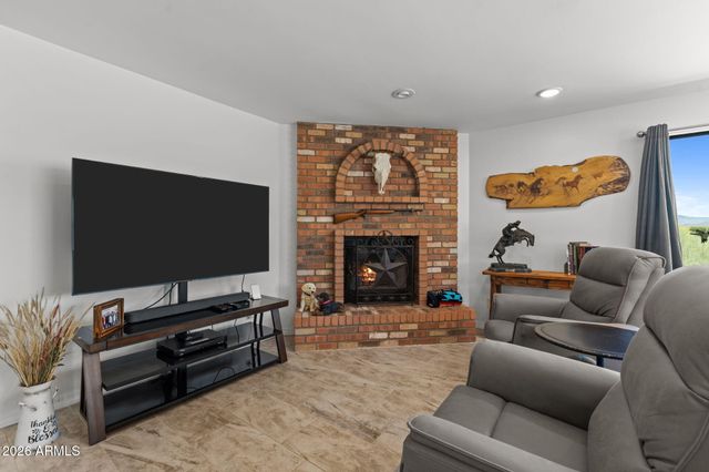 1455 N LAZY FOX Road, Wickenburg, AZ 85390