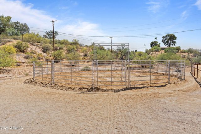 1455 N LAZY FOX Road, Wickenburg, AZ 85390