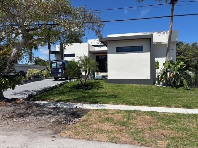 2161 NE 124th Street, North Miami, FL 33181
