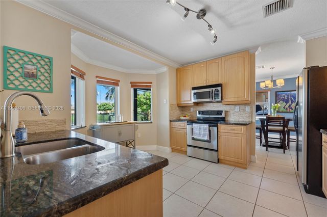 20918 SW 89th Path, Cutler Bay, FL 33189