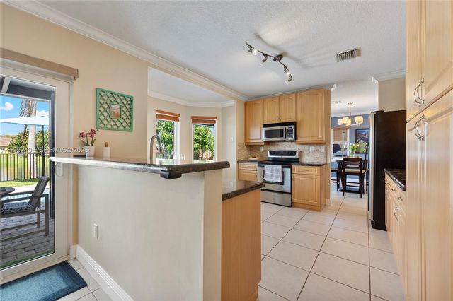 20918 SW 89th Path, Cutler Bay, FL 33189