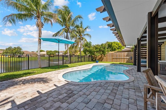 20918 SW 89th Path, Cutler Bay, FL 33189