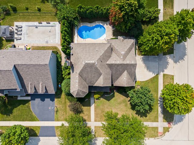 1299 Lance Avenue, Elburn, IL 60119