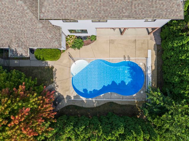 1299 Lance Avenue, Elburn, IL 60119