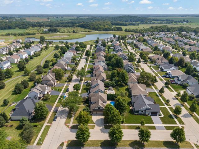 1299 Lance Avenue, Elburn, IL 60119