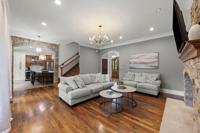 1299 Lance Avenue, Elburn, IL 60119
